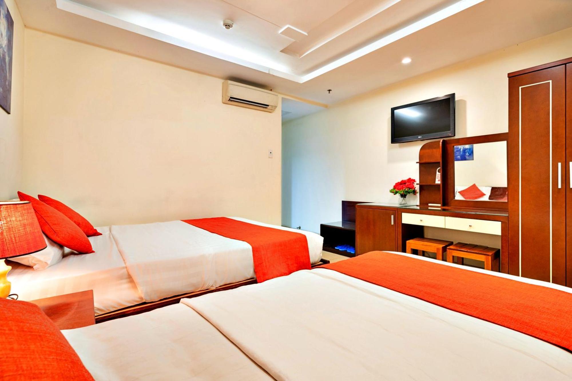S79 Residences Yaya Хошимин Экстерьер фото
